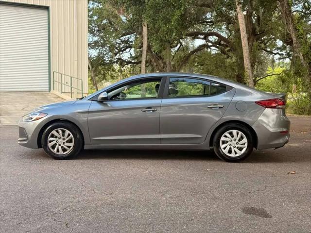 2018 Hyundai Elantra SE