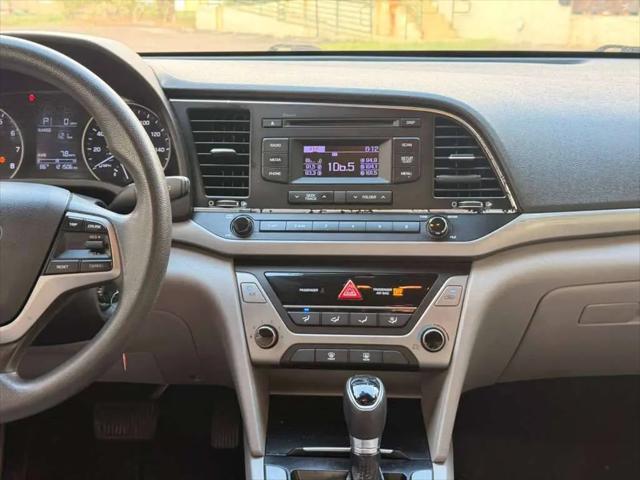 2018 Hyundai Elantra SE