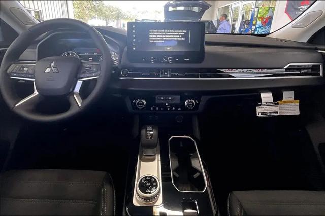 2026 Mitsubishi Outlander SE 2.5 2WD