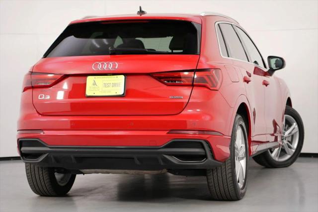 2023 Audi Q3 Premium Plus 45 TFSI S line quattro Tiptronic