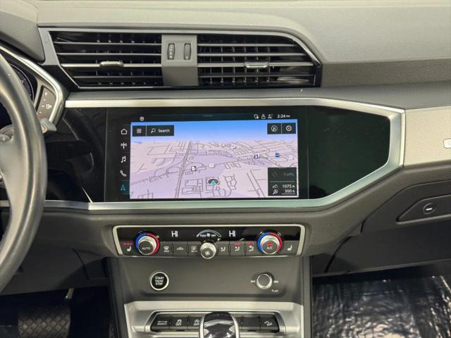 2023 Audi Q3 Premium Plus 45 TFSI S line quattro Tiptronic