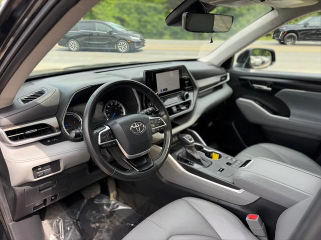 2023 Toyota Highlander Hybrid XLE