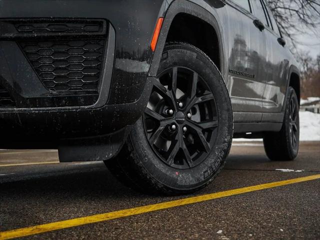 2026 Jeep Grand Cherokee Altitude 4x4