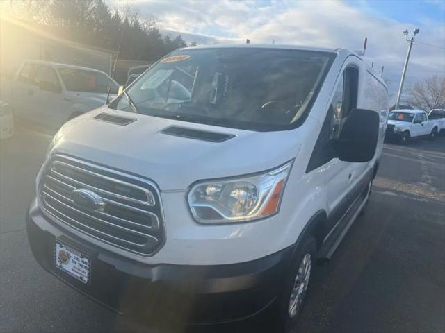 2016 Ford Transit w/60/40 Side Door w/RWB