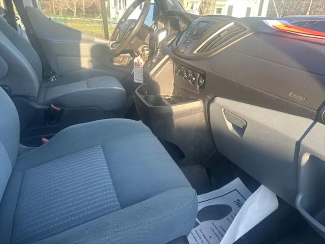 2016 Ford Transit w/60/40 Side Door w/RWB