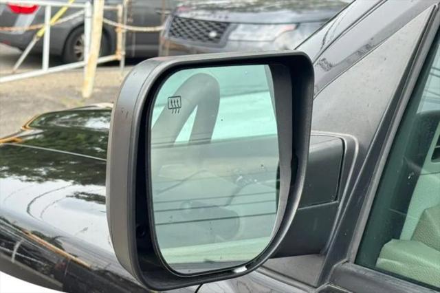 2015 Nissan Armada SV