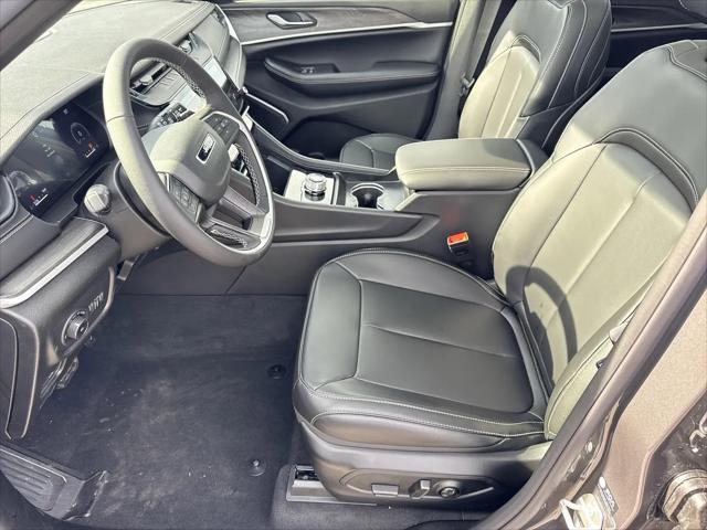 2026 Jeep Grand Cherokee Limited 4x2