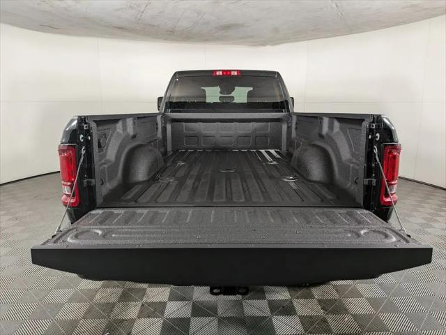 2026 Ram 3500 Big Horn Crew Cab 4x4 8' Box