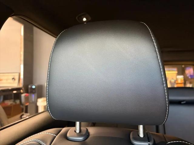 2026 Jeep Grand Cherokee Altitude 4x2