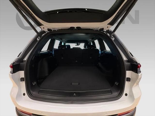 2026 Jeep Grand Cherokee Altitude 4x2