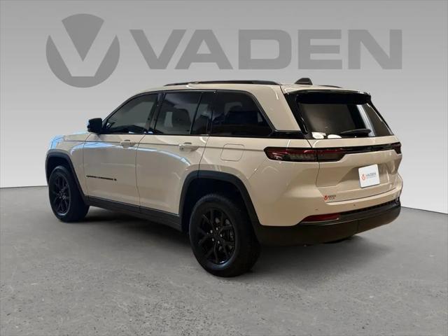 2026 Jeep Grand Cherokee Altitude 4x2