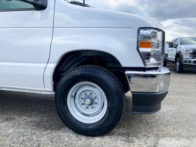2026 Ford E-350 Cutaway E-Series Cutaway