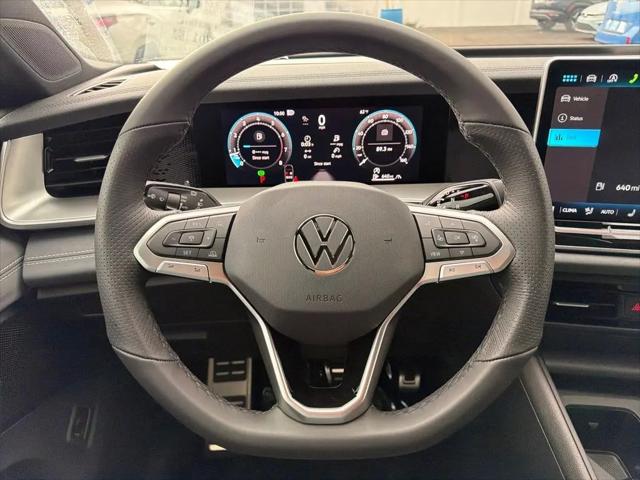 2026 Volkswagen Tiguan SE R-Line Black