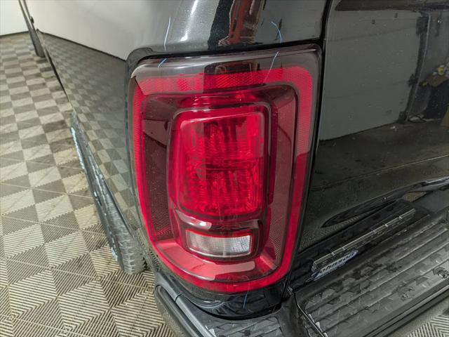 2026 Ram 3500 Big Horn Crew Cab 4x4 8' Box