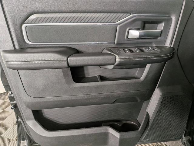 2026 Ram 3500 Big Horn Crew Cab 4x4 8' Box