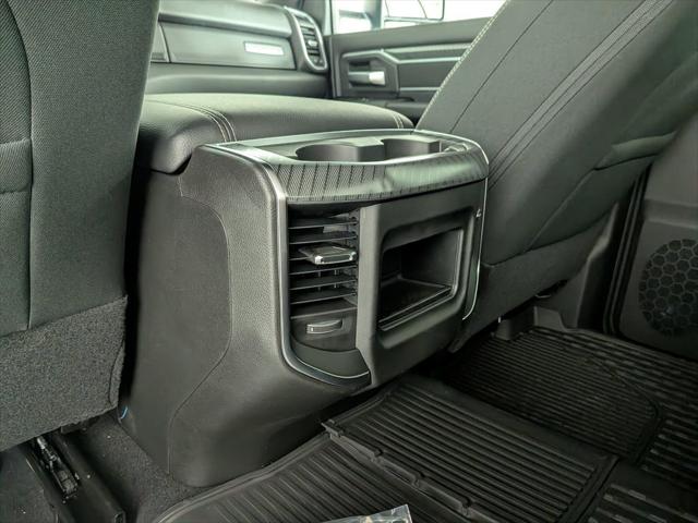 2026 Ram 3500 Big Horn Crew Cab 4x4 8' Box