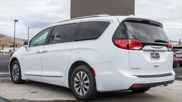 2020 Chrysler Pacifica Touring L Plus