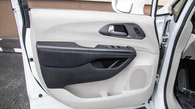 2020 Chrysler Pacifica Touring L Plus