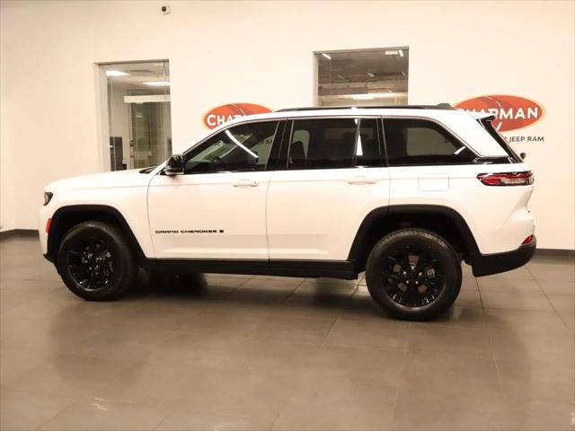 2026 Jeep Grand Cherokee Altitude 4x4