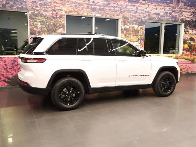 2026 Jeep Grand Cherokee Altitude 4x4