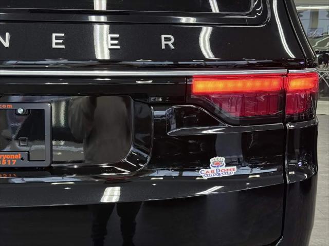 2025 Jeep Wagoneer Carbide 4x4