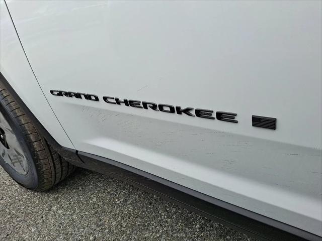 2026 Jeep Grand Cherokee Altitude 4x4