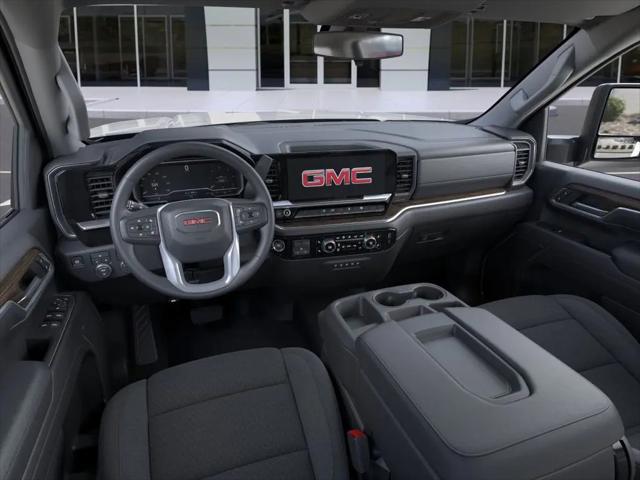 2026 GMC Sierra 2500HD Crew Cab, Standard Bed, SLE, 4WD