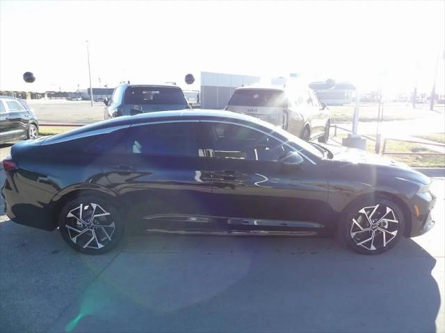 2026 Kia K5 EX