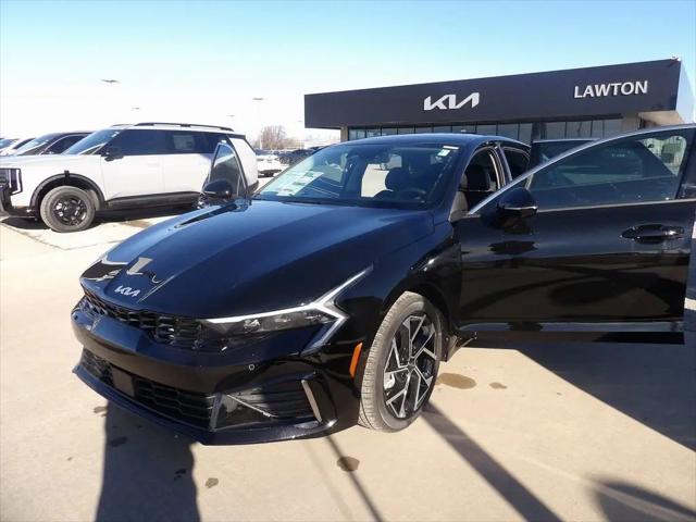 2026 Kia K5 EX