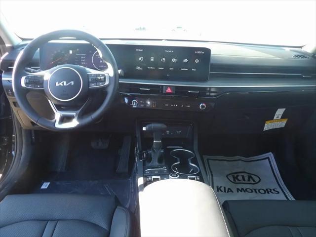 2026 Kia K5 EX