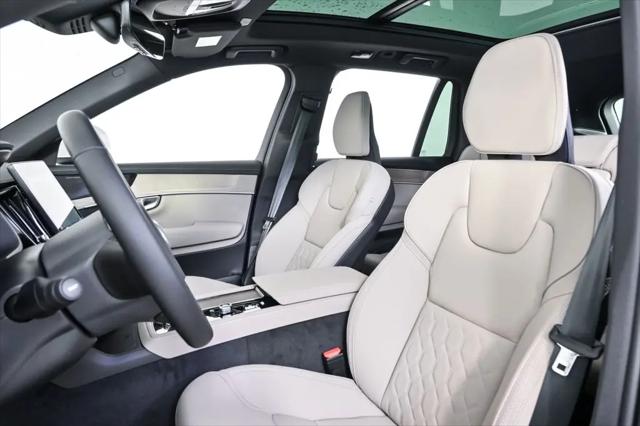 2026 Volvo XC90 Plus, B6 AWD Gas (mild hybrid), Gasoline, Bright, 7 Seats