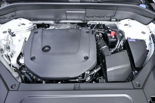 2026 Volvo XC90 Plus, B6 AWD Gas (mild hybrid), Gasoline, Bright, 7 Seats