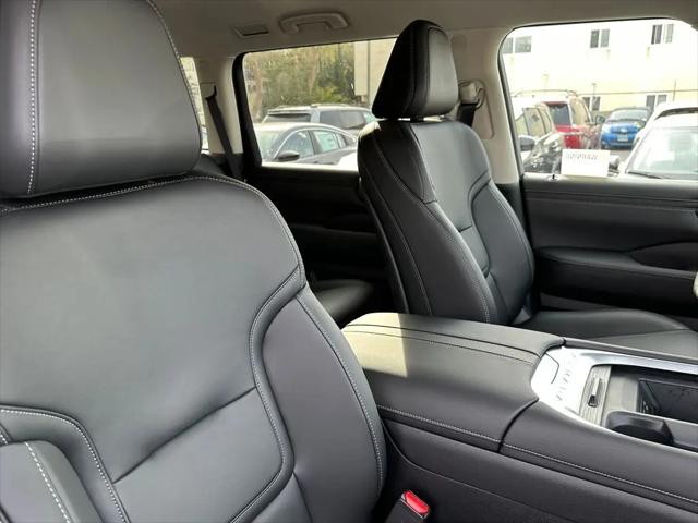 2026 Nissan Armada SV