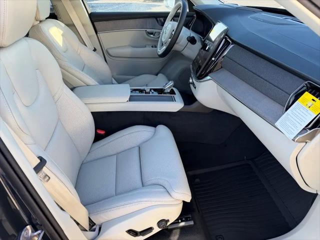2026 Volvo XC90 Plug-In Hybrid Ultra, T8 AWD, Electric/Gasoline, Bright, 7 Seats