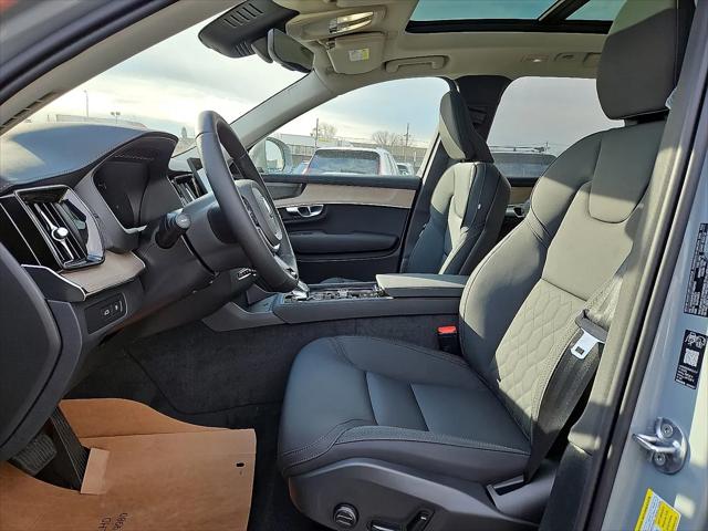 2026 Volvo XC90 Plug-In Hybrid Plus, T8 AWD, Electric/Gasoline, Bright, 7 Seats