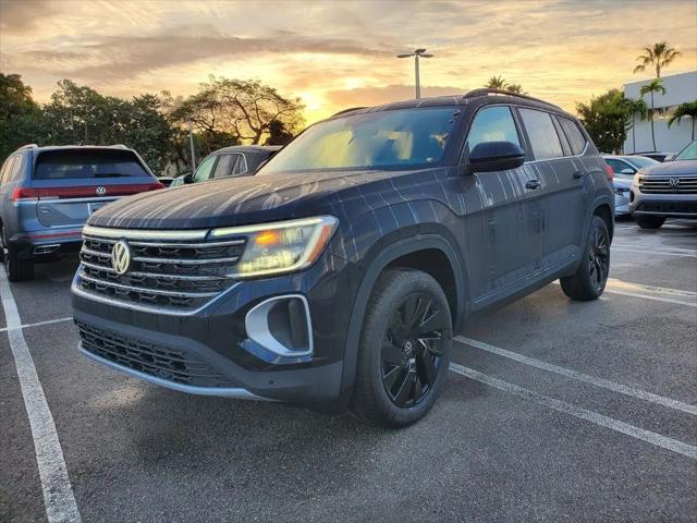 2026 Volkswagen Atlas SE with Technology