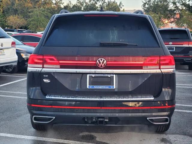 2026 Volkswagen Atlas SE with Technology