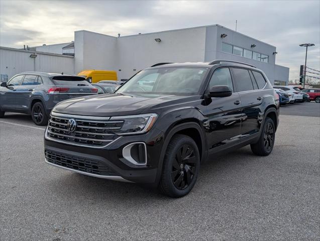 2026 Volkswagen Atlas SE with Technology
