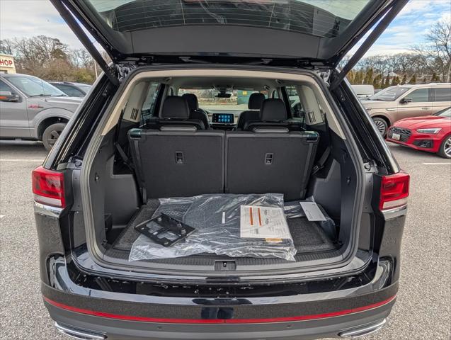 2026 Volkswagen Atlas SE with Technology