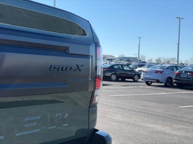2026 Nissan Frontier Crew Cab PRO-X 4x2
