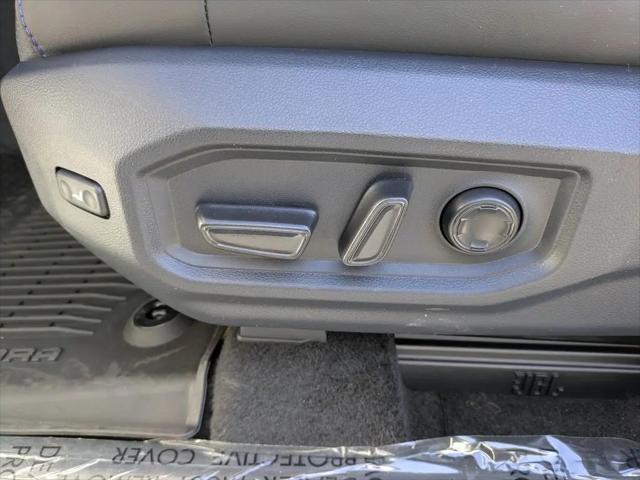 2026 Toyota Tundra Platinum Hybrid CrewMax 5.5' Bed