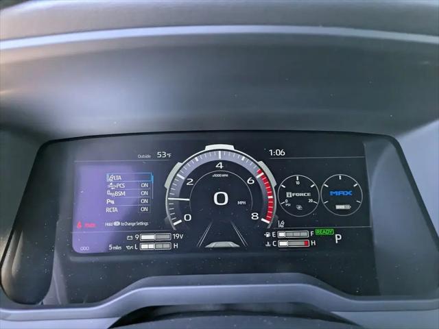 2026 Toyota Tundra Platinum Hybrid CrewMax 5.5' Bed