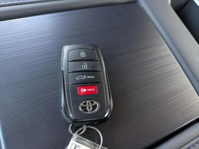 2026 Toyota Tundra Platinum Hybrid CrewMax 5.5' Bed