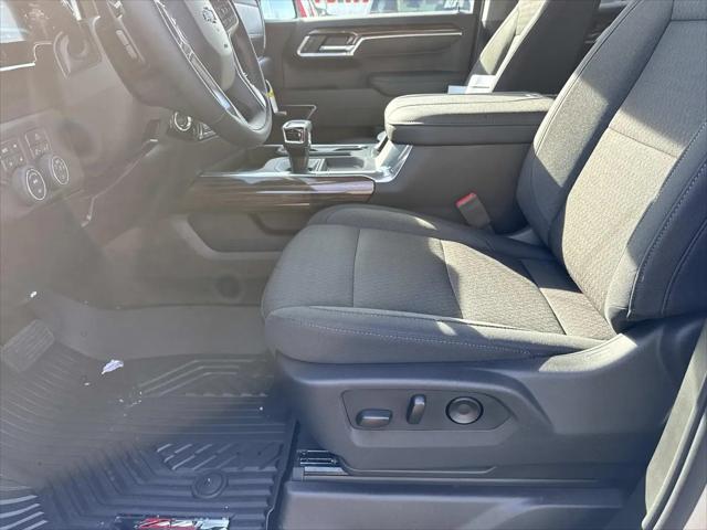 2026 Chevrolet Silverado 1500 4WD Double Cab Standard Bed RST