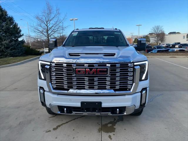 2026 GMC Sierra 2500HD Crew Cab, Standard Bed, Denali, 4WD