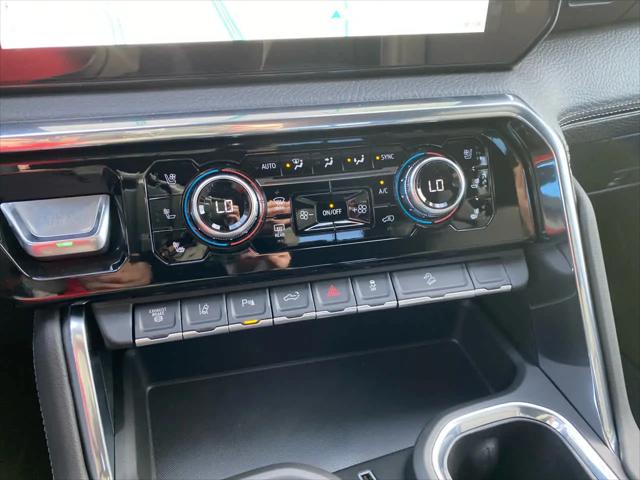 2026 GMC Sierra 2500HD Crew Cab, Standard Bed, Denali, 4WD