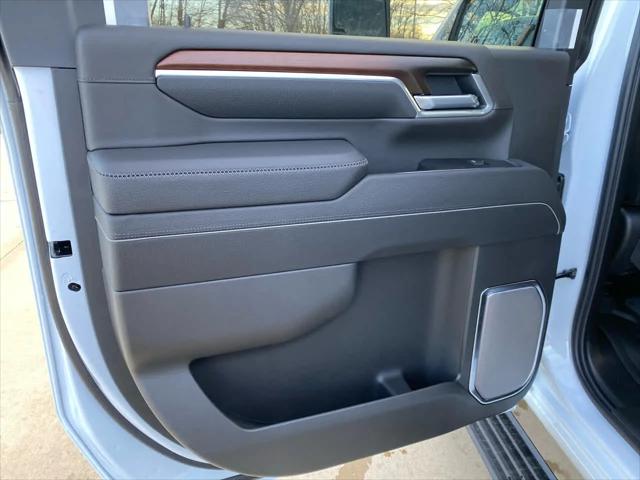 2026 GMC Sierra 2500HD Crew Cab, Standard Bed, Denali, 4WD