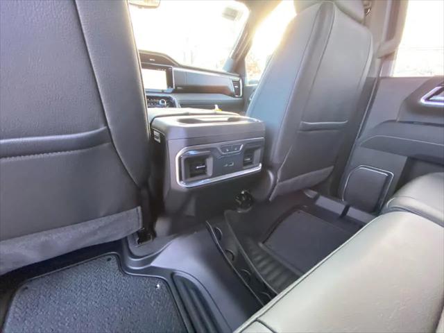 2026 GMC Sierra 2500HD Crew Cab, Standard Bed, Denali, 4WD