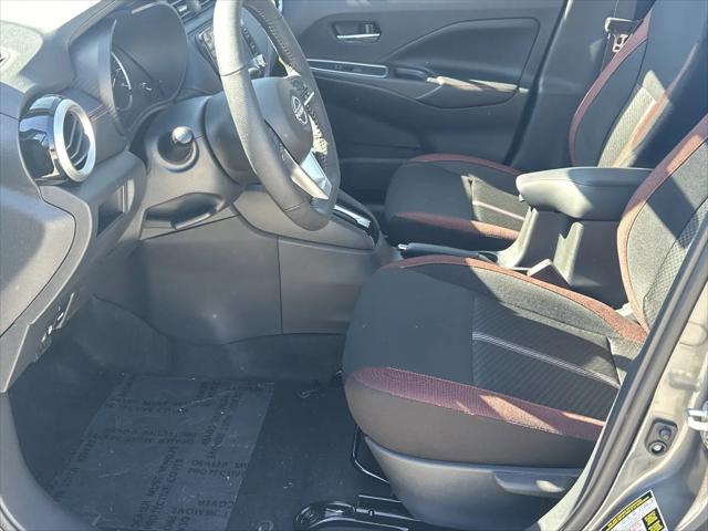 2025 Nissan Versa 1.6 SR