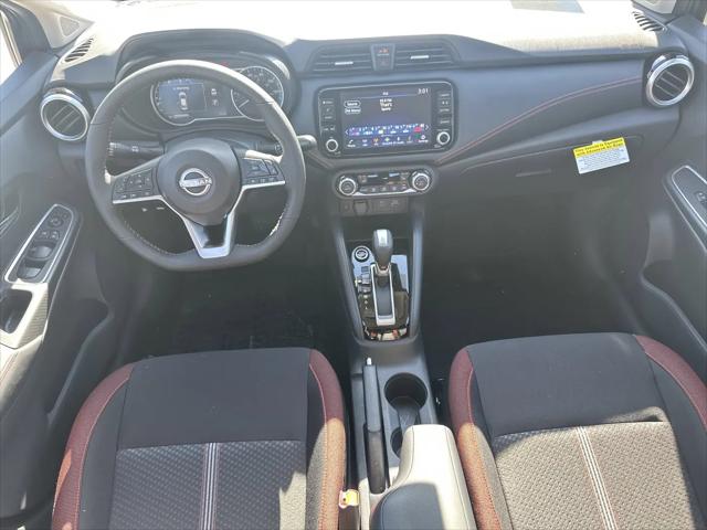 2025 Nissan Versa 1.6 SR
